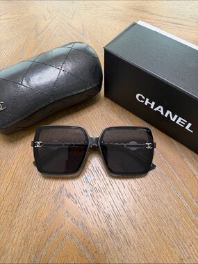 CHANEL Black Oversized Square Sunglasses with Silver CC Accents